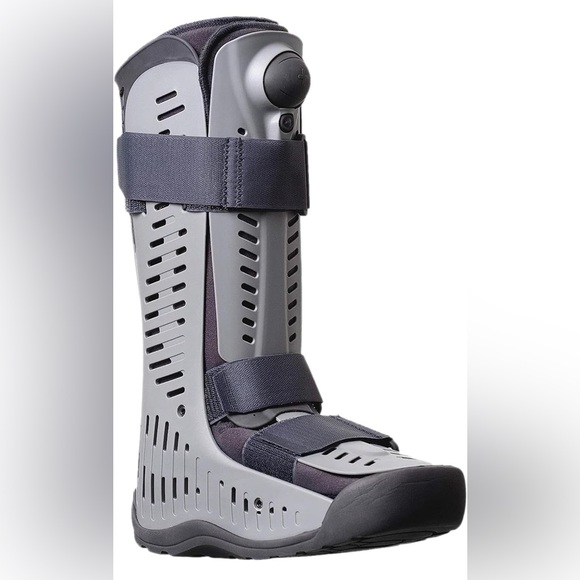 Medical boot - Picture 1 of 5